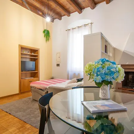 Romeohouse * Verona