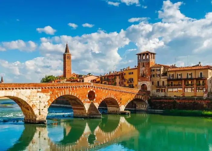 Romeohouse - With Wifi * Werona